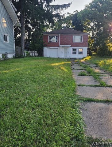 6 Palos Place, Buffalo, NY 14215