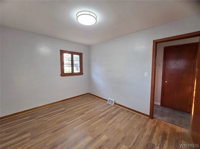 6 Palos Place, Buffalo, NY 14215