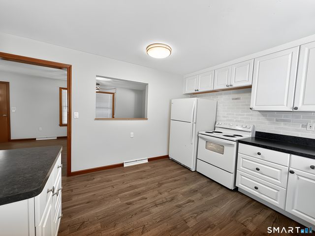 25 Elaine Drive, Seymour, CT 06483