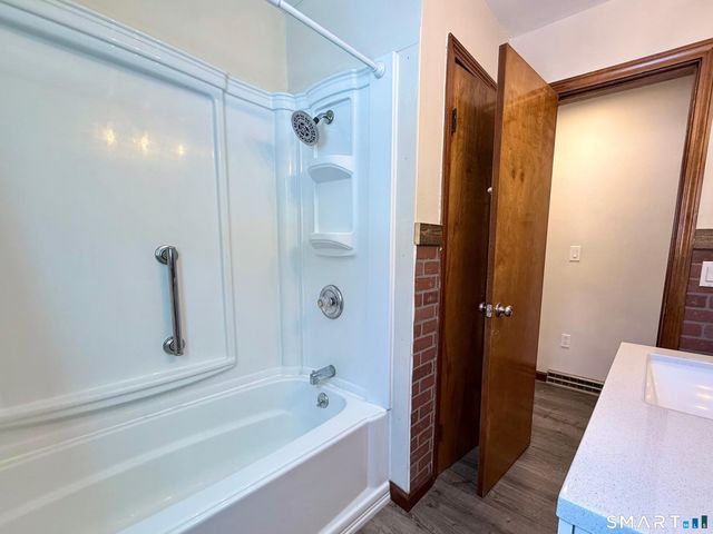 25 Elaine Drive, Seymour, CT 06483