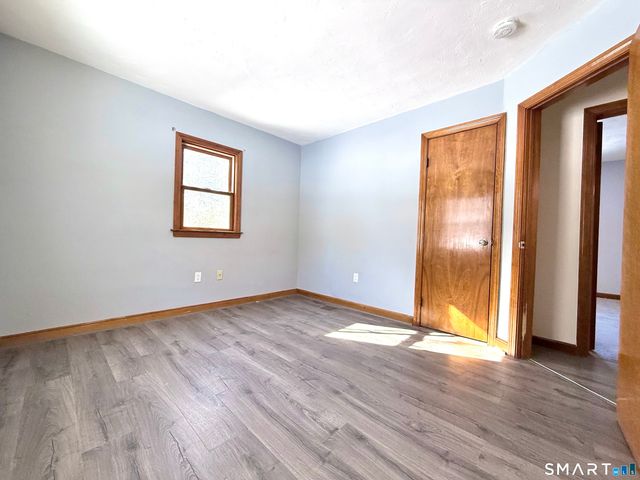 25 Elaine Drive, Seymour, CT 06483