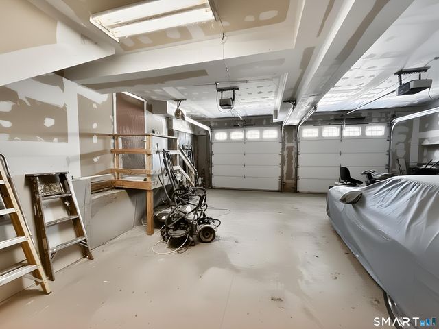 25 Elaine Drive, Seymour, CT 06483