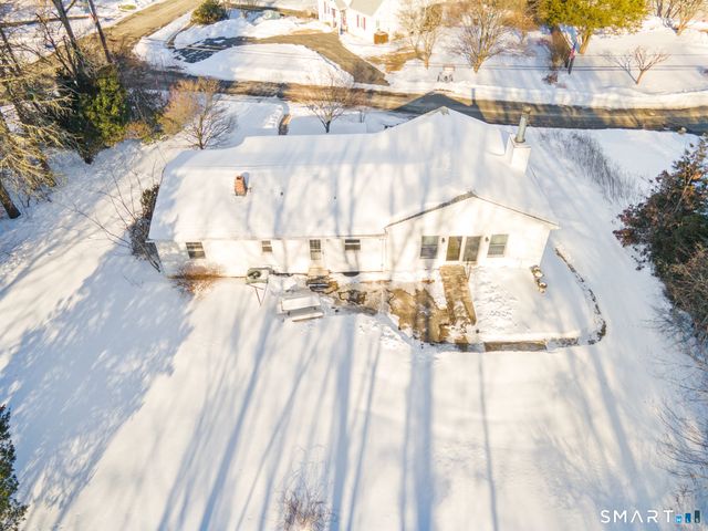 25 Elaine Drive, Seymour, CT 06483