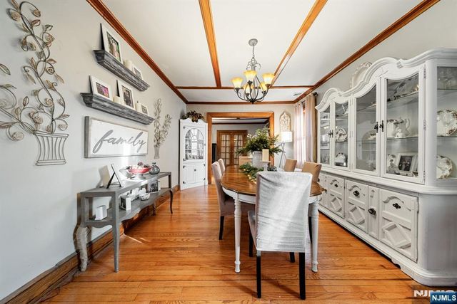 81 Vreeland Avenue, Midland Park, NJ 07432