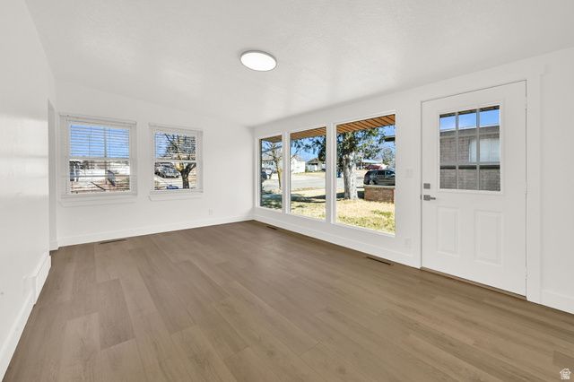 2105 W 5700 S, Roy, UT 84067