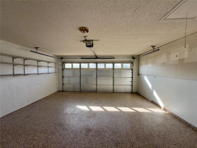 5805 HELEN WAY, Sarasota, FL 34243