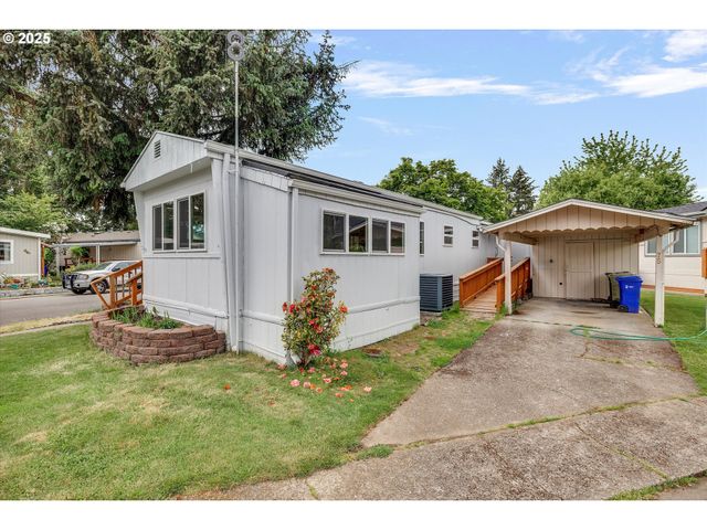 570 N 10TH Ave 75, Cornelius, OR 97113