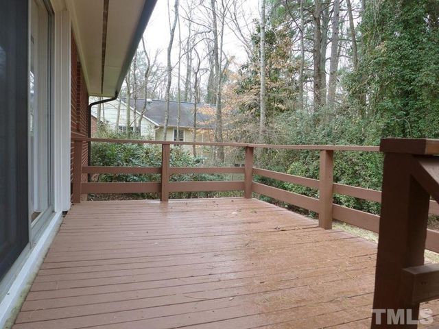 1111 Roosevelt Drive, Chapel Hill, NC 27514