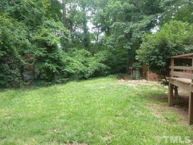 1111 Roosevelt Drive, Chapel Hill, NC 27514