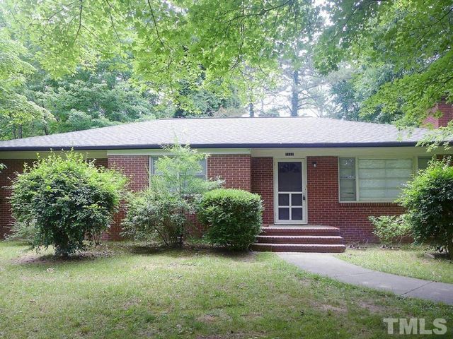 1111 Roosevelt Drive, Chapel Hill, NC 27514