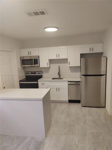 1400 NW 2nd Ave B, Fort Lauderdale, FL 33311