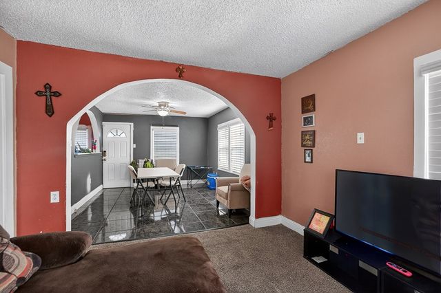 1001 N Main St, Midland, TX 79701