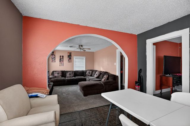 1001 N Main St, Midland, TX 79701