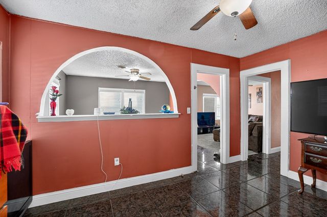 1001 N Main St, Midland, TX 79701