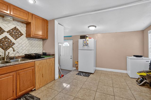 1001 N Main St, Midland, TX 79701