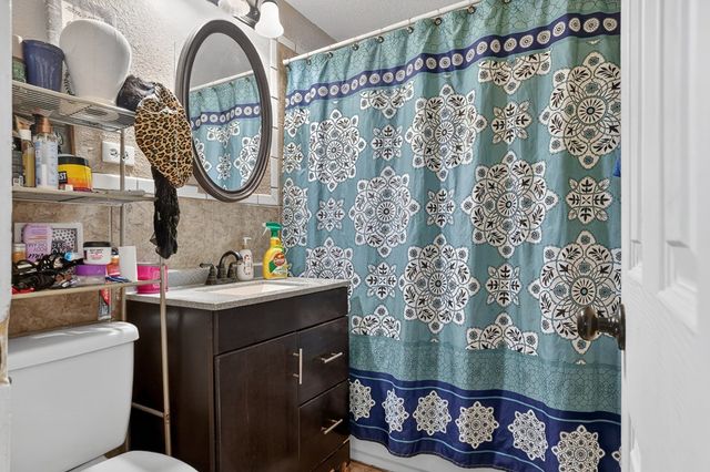 1001 N Main St, Midland, TX 79701