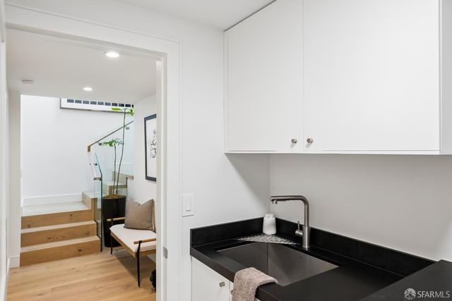 1759 8th Avenue, San Francisco, CA 94122