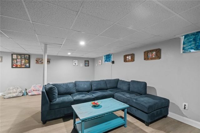 181 Highland Avenue, Warwick, RI 02886