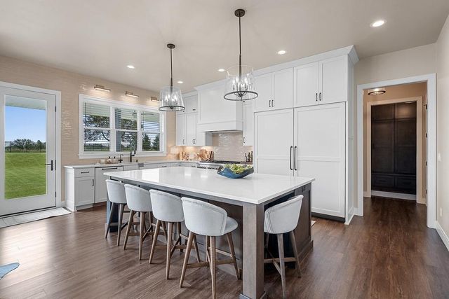 707 BLACKBERRY COURT, Hobart, WI 54155
