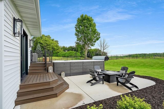 707 BLACKBERRY COURT, Hobart, WI 54155