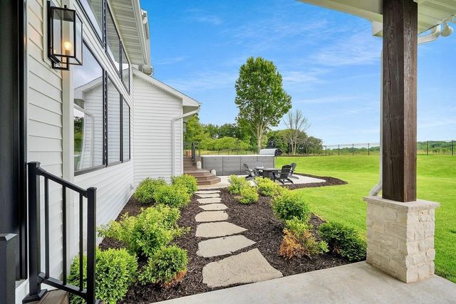 707 BLACKBERRY COURT, Hobart, WI 54155