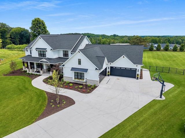 707 BLACKBERRY COURT, Hobart, WI 54155