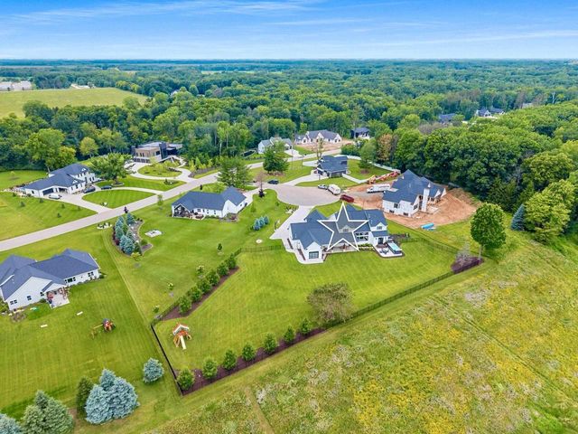 707 BLACKBERRY COURT, Hobart, WI 54155