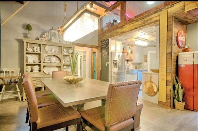 1382 Cavern Ct, Clarksville, TN 37043