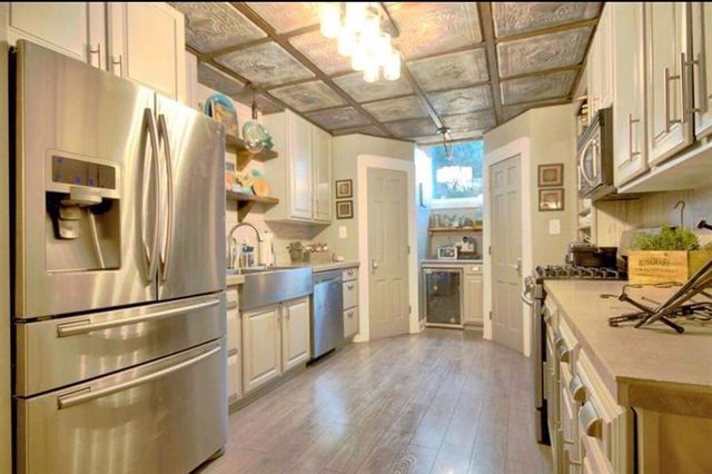 1382 Cavern Ct, Clarksville, TN 37043