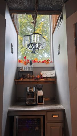 1382 Cavern Ct, Clarksville, TN 37043