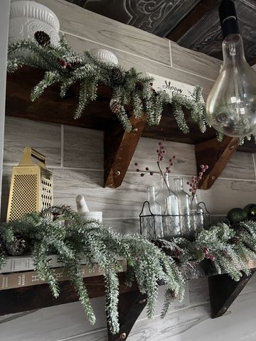 1382 Cavern Ct, Clarksville, TN 37043