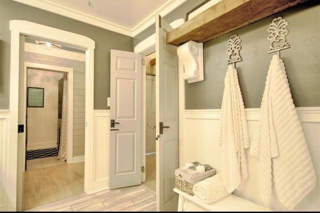 1382 Cavern Ct, Clarksville, TN 37043