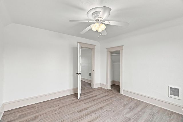 318 W Knox Ave, Spokane, WA 99205
