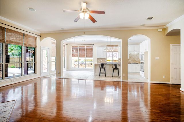 11910 Lake Mead Lane, Humble, TX 77346