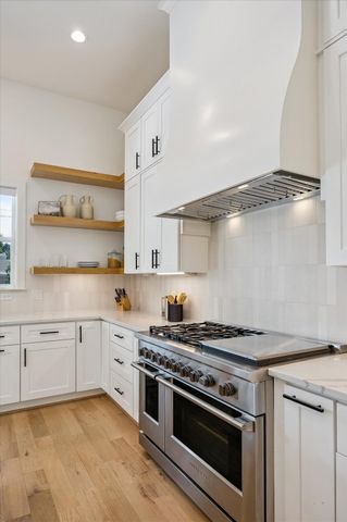 1729 Chippendale Road, Houston, TX 77018
