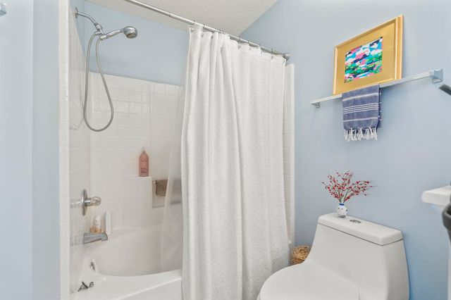 627 Woodmoor Dr Unit 302, Murrells Inlet, SC 29576