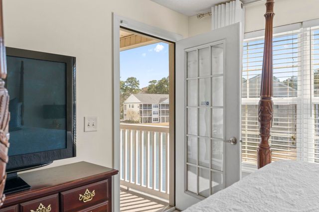 627 Woodmoor Dr Unit 302, Murrells Inlet, SC 29576