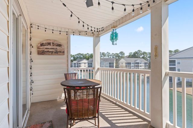 627 Woodmoor Dr Unit 302, Murrells Inlet, SC 29576