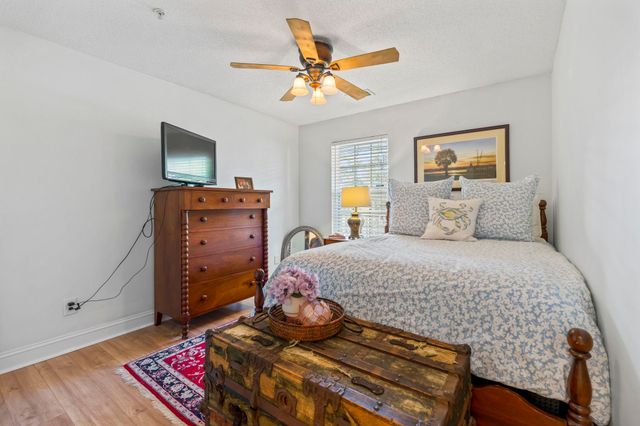 627 Woodmoor Dr Unit 302, Murrells Inlet, SC 29576