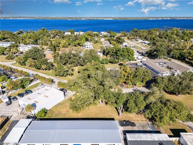 3248 Royalston AVE, Fort Myers, FL 33916