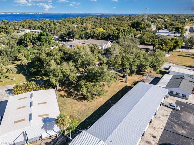 3248 Royalston AVE, Fort Myers, FL 33916