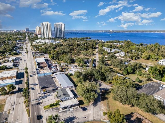 3248 Royalston AVE, Fort Myers, FL 33916