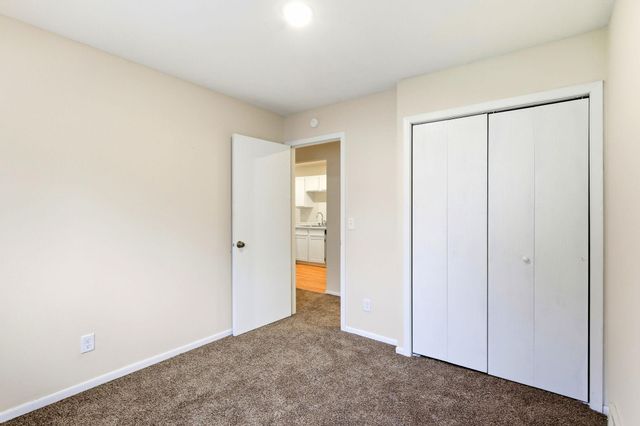 1213 Timbershore Lane, Eagan, MN 55123