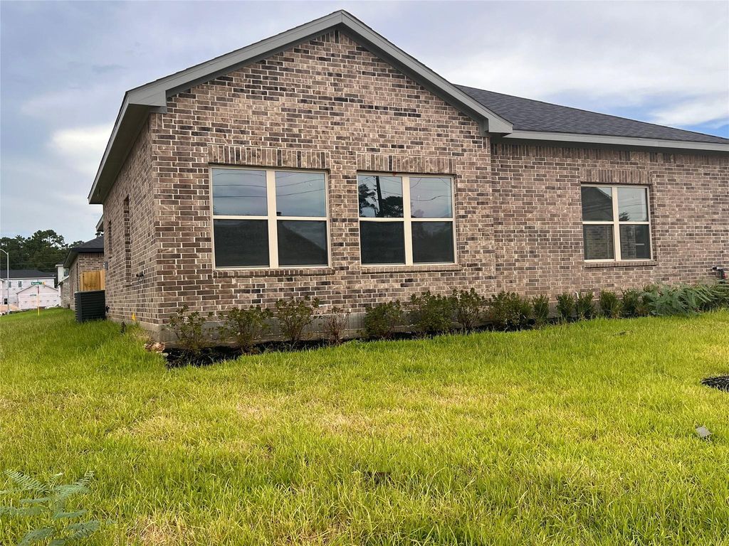 2618 Liguria Ln Circle, Spring, TX 77388