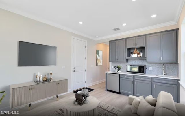 2034 Terreno BLVD, Naples, FL 34120