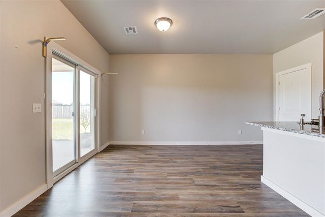 15944 Spur Circle, Mcloud, OK 74851