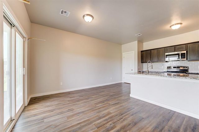 15944 Spur Circle, Mcloud, OK 74851