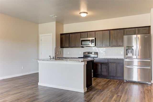 15944 Spur Circle, Mcloud, OK 74851