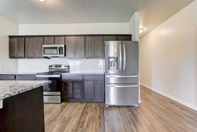 15944 Spur Circle, Mcloud, OK 74851