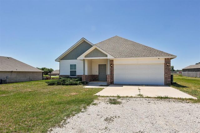 15944 Spur Circle, Mcloud, OK 74851